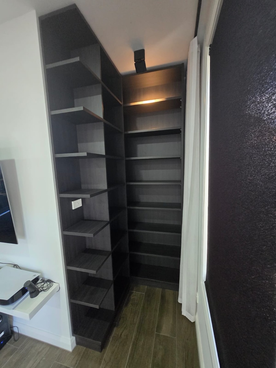 Custom shelving detail