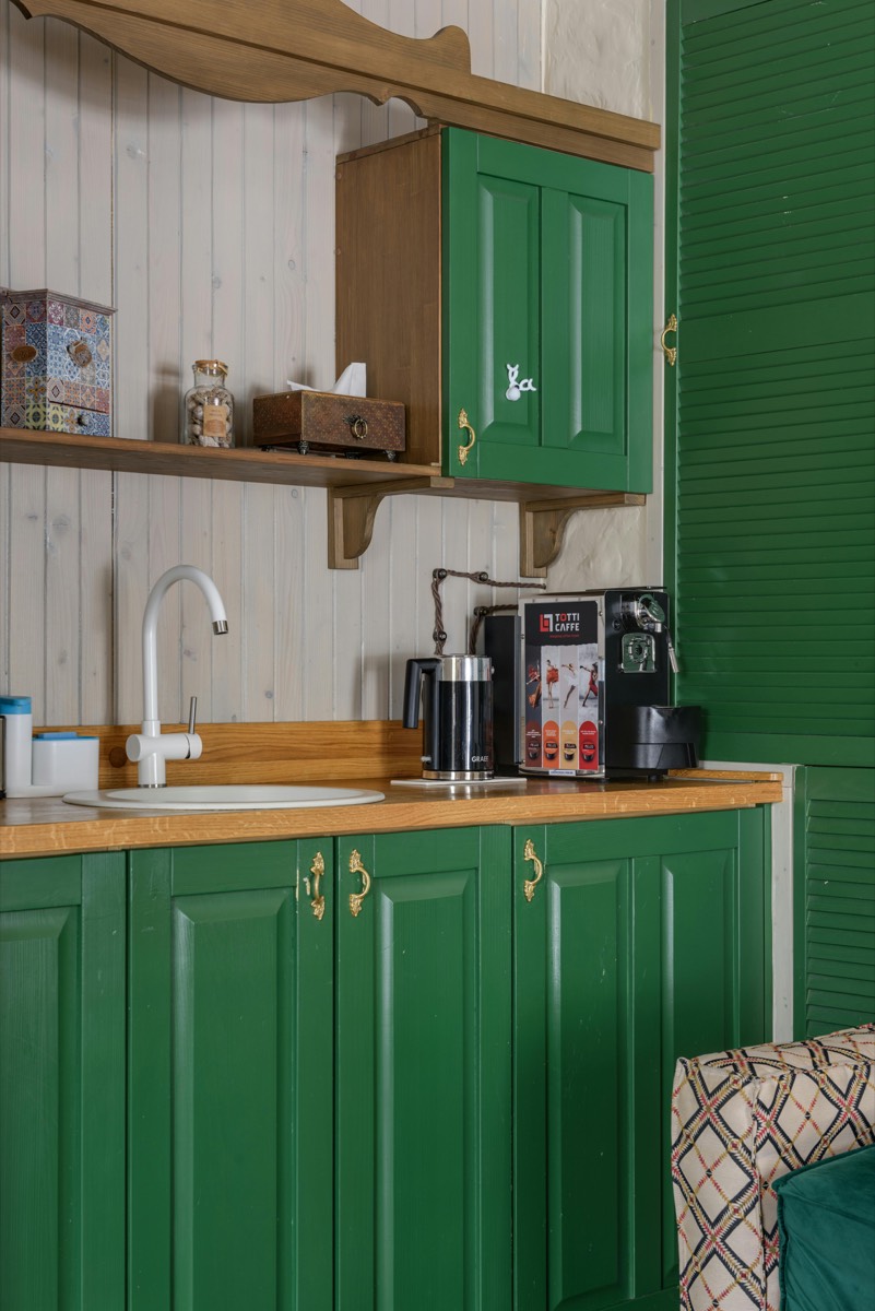 Classic white kitchen detail