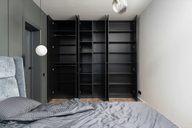 Custom sliding wardrobe with mirror Cranbourne